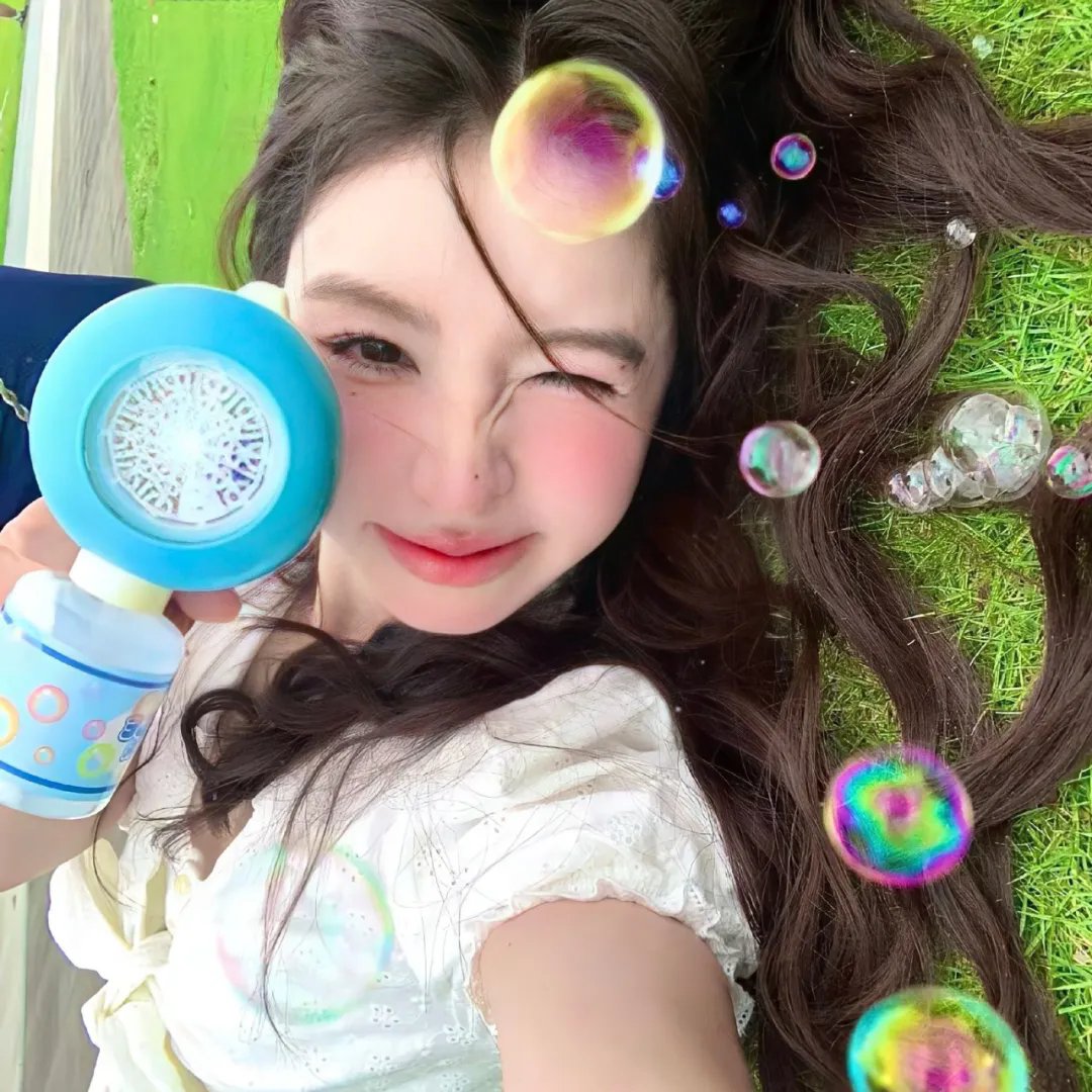 港口的日本姑娘